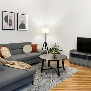 Wawelove Pilsudskiego - 3 Bedroom Apt. With Balcony And Free Parking! Apartament